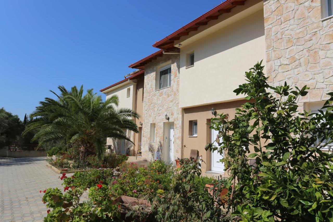 Melimaria Villa Pefkochori Bagian luar foto