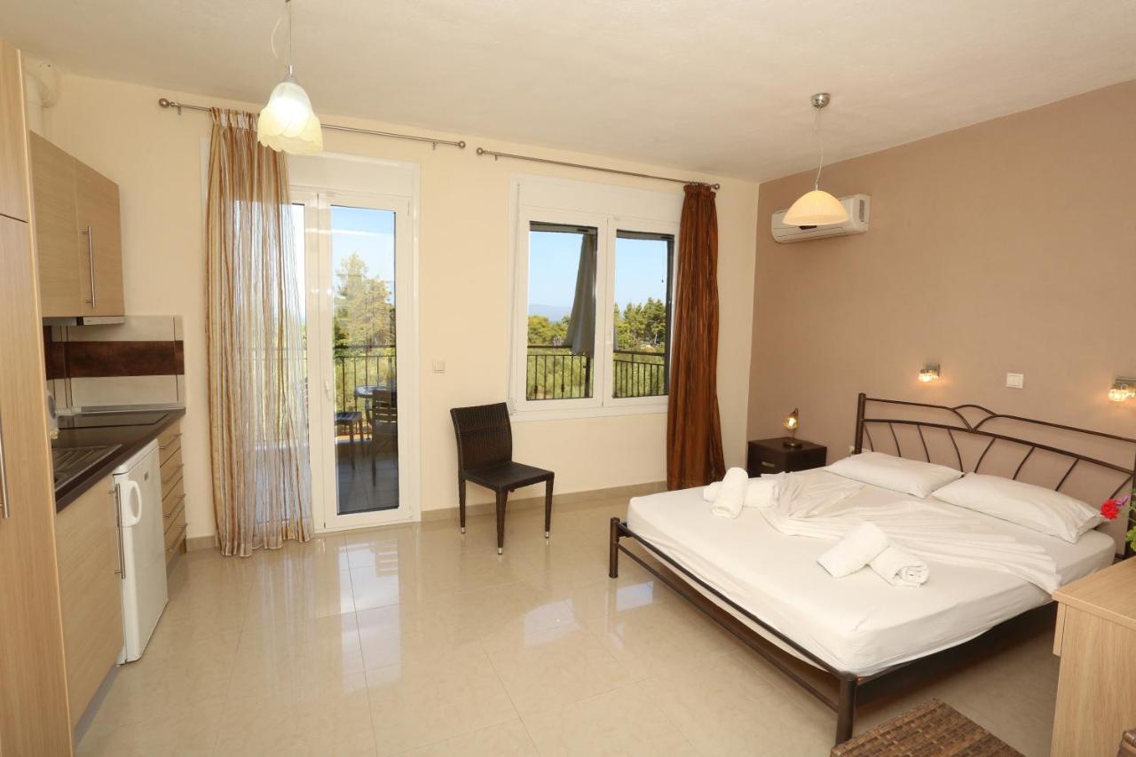 Melimaria Villa Pefkochori Bagian luar foto