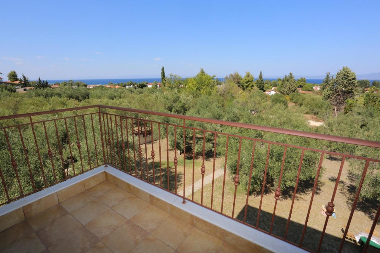 Melimaria Villa Pefkochori Bagian luar foto